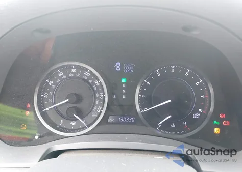 2011 Lexus Is 250C z USA, uszkodzony, nr VIN JTHFF2C28B2520146